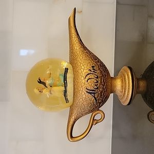 Disney Aladdin Musical Snowglobe
